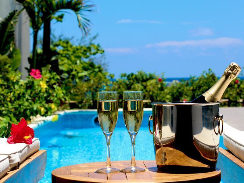 Feliz Villa Suite Miyakojima Ueno Екстериор снимка