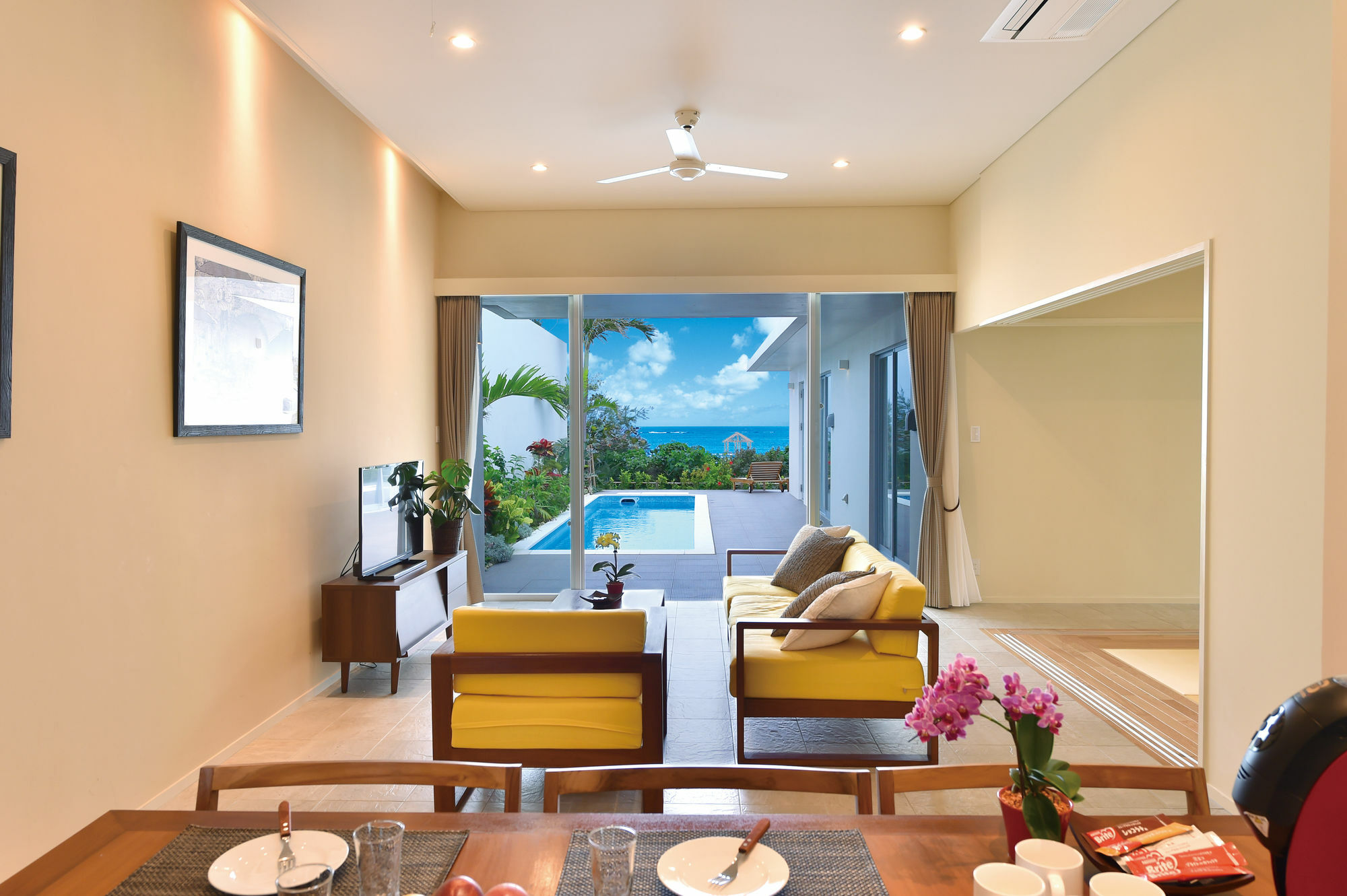 Feliz Villa Suite Miyakojima Ueno Екстериор снимка